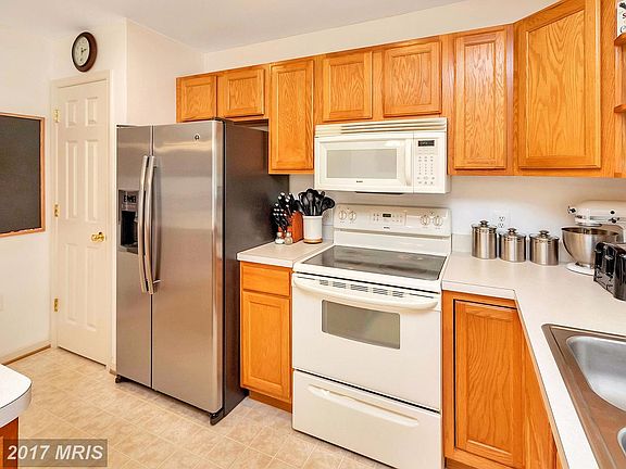 5th image of 115 Woodland Dr