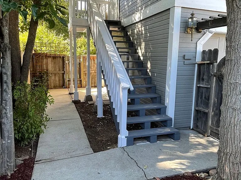507 1/2 Figueroa St — Photo 1