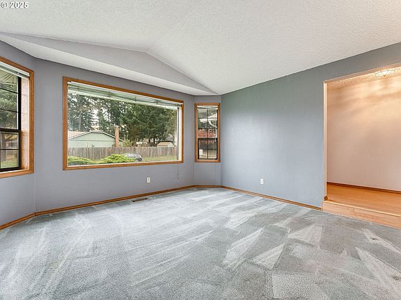 3rd image of 4928 NE 145th Ave