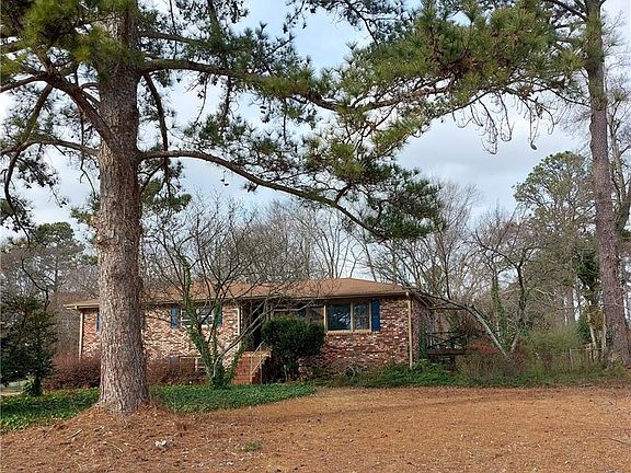 2nd image of 1803 Hasty Rd