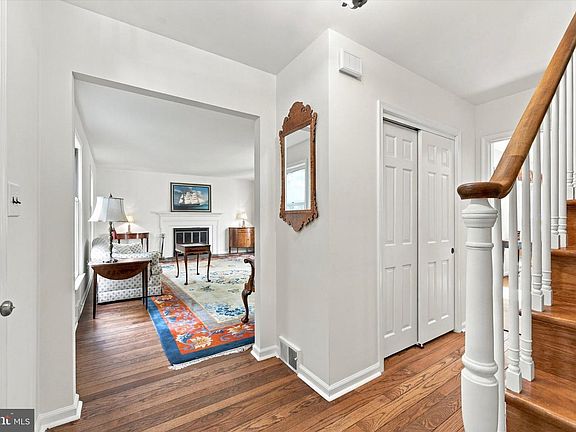 4th image of 4 Gingerwood Rd