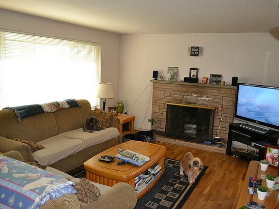 2nd image of 4413 N 11th St