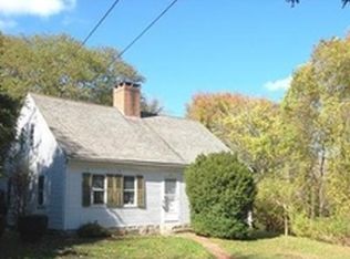 133 Horseneck Rd, Dartmouth, MA 02748