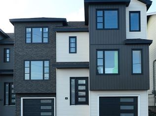 72 Beaumont St, Saint Johns, NL A1E1R6