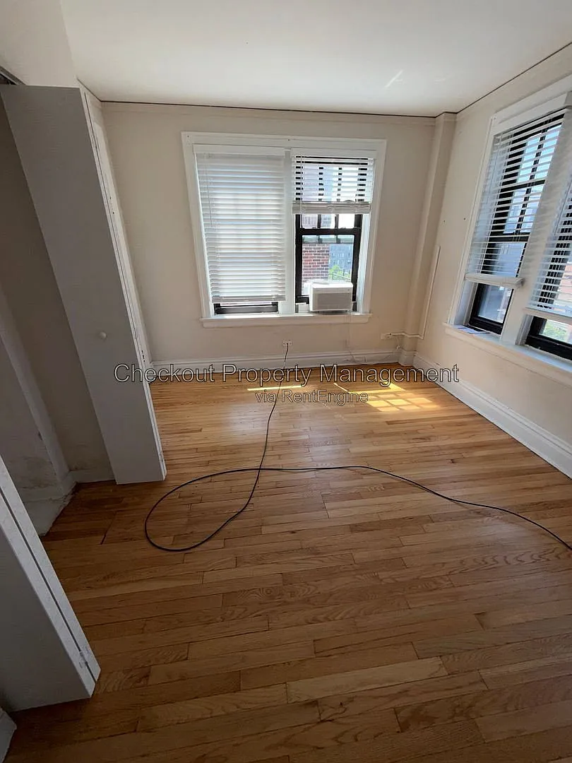 1 bed, 1.0 bath, 800 sqft, $995 — Photo 4