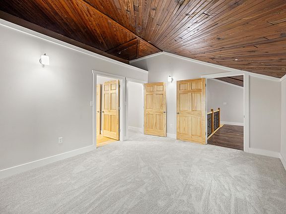 5th image of 4646 Hinton Webber Rd