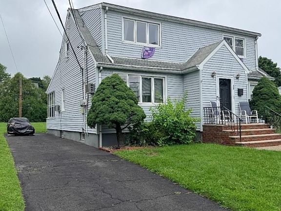 2nd image of 25 Lyall Rd