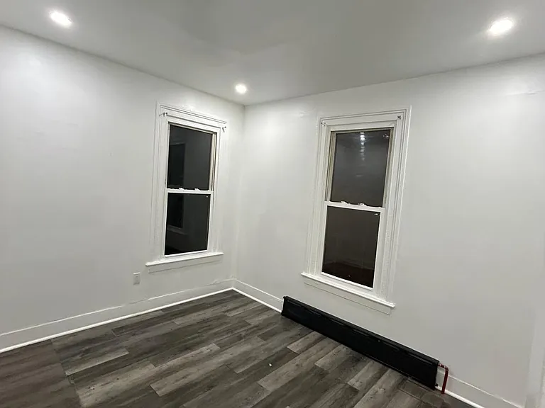 111 Kensington St — Photo 7