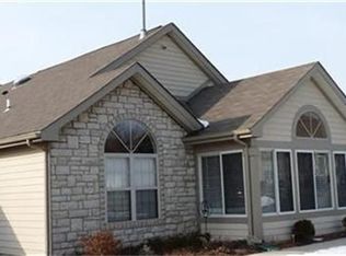 13 Villa Pointe Dr, Springboro, OH