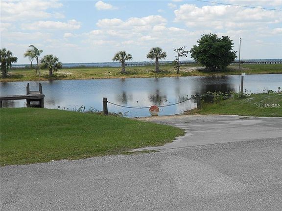 4th image of 16 Banyan Dr