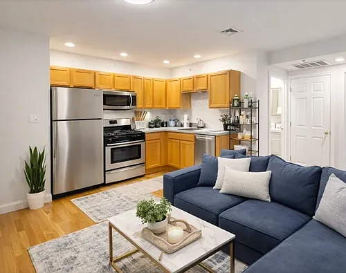 393 W Broadway #9 Photo 1