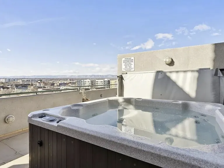 Private building hottub on 9th floor terrace