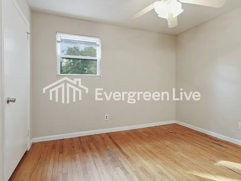 9 Rolling Hills Ct — Photo 11