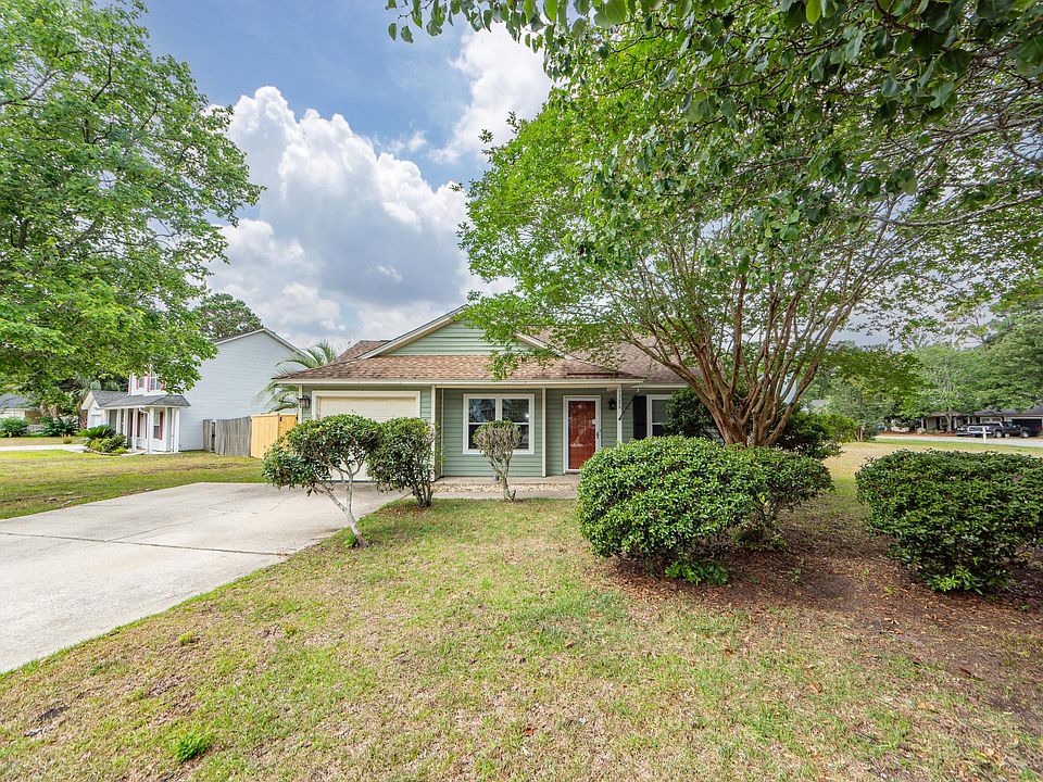 1st image of 1384 Thayer Hall Dr