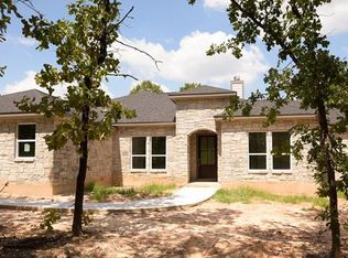 184 Arbors Cir, Elgin, TX 78621