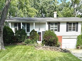 2S079 Glen Ave, Lombard, IL 60148