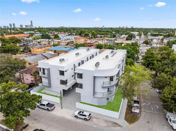 1780 SW 5th St, Miami, FL 33135