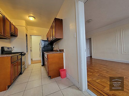 1st image of 44-15 43rd Ave #B3