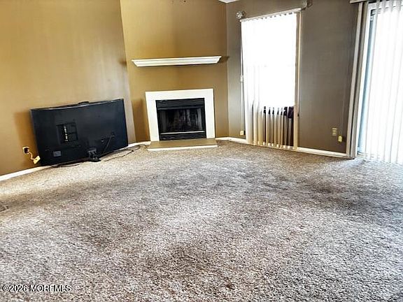 5th image of 1714 Waters Edge Drive #1714