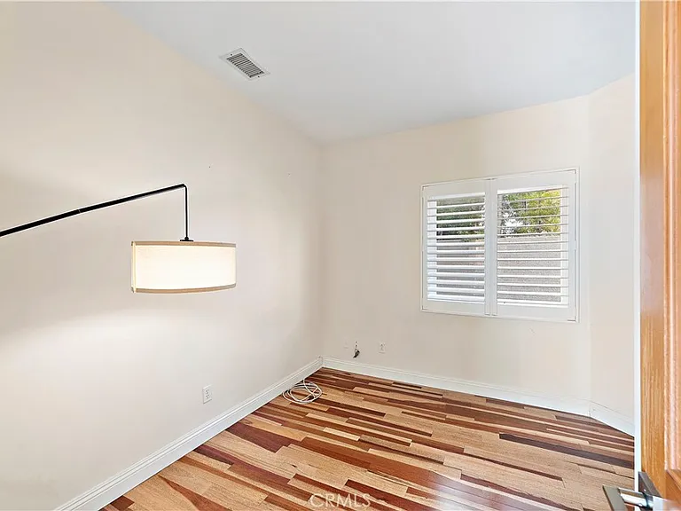 608 Loretta Dr — Photo 37