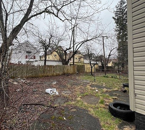5th image of 11420 Continental Ave