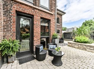40 Westmoreland Ave #TOWNHOUSE 7, Toronto, ON M6H 2Z7