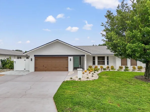 302 73rd St NW, Bradenton, FL 34209