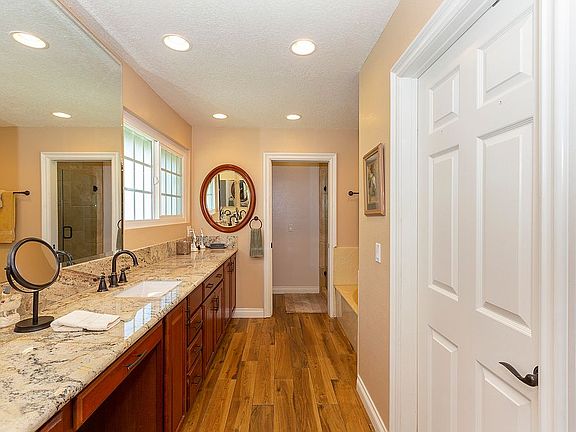 2nd image of 9765 Carrari St