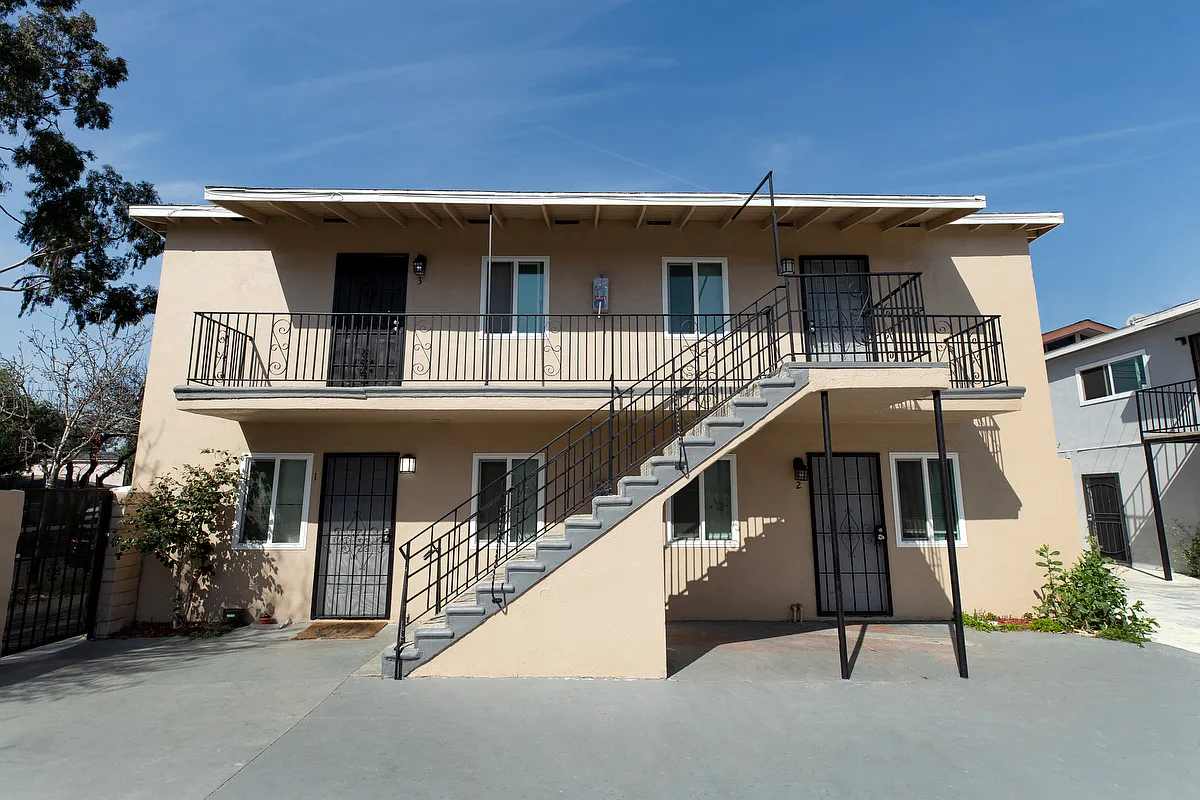 Building Photo - 255 E Artesia Blvd #4