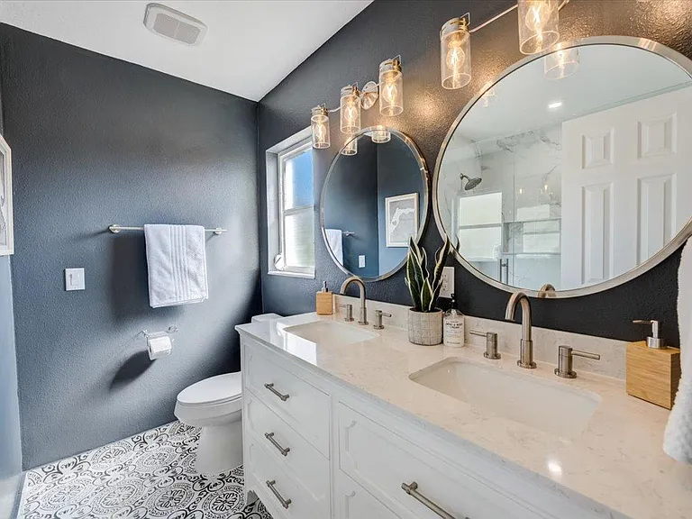 Master bathroom. Double Vanity. Brand new!