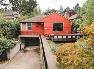 711 Sherman Ave, Hood River, OR
