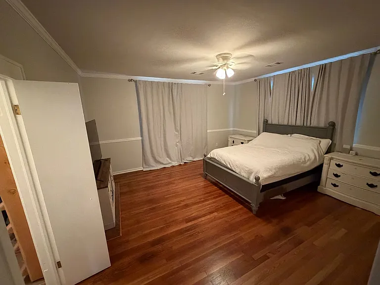 300 Murphree St — Photo 17