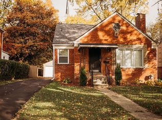 788 Menominee Rd, Pontiac, MI 48341