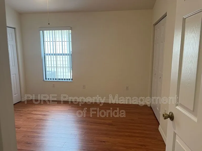 3936 NE 21st Ln — Photo 16