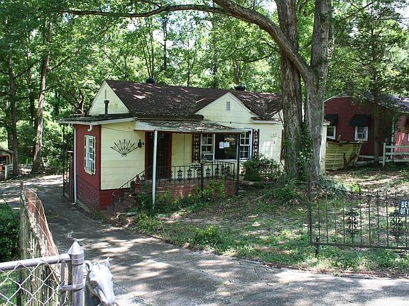4th image of 6 Lanier Dr