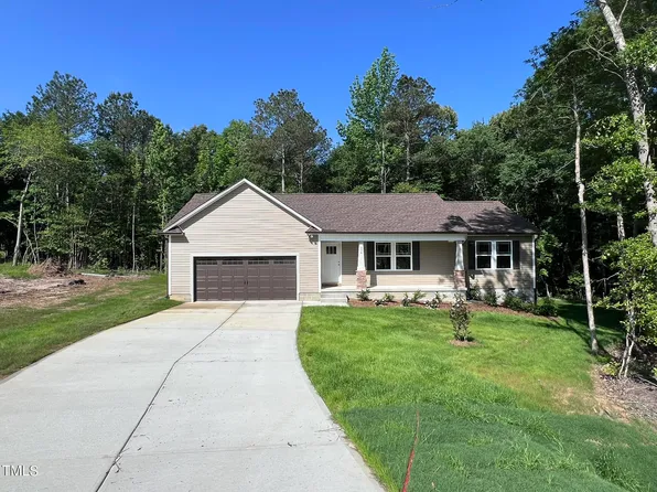 334 Constellation Ct, Benson, NC 27504