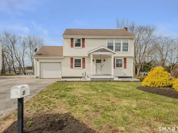 31 Pegasus Drive, Groton, CT 06340