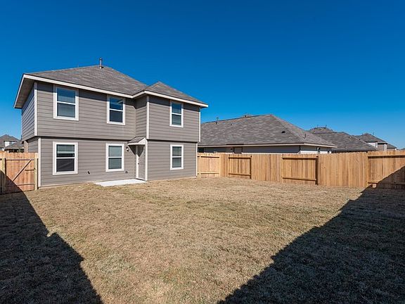 3rd image of 24327 Borelli Dr