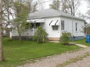 680 Kenilworth Ave, Sheffield Lake, OH 44054