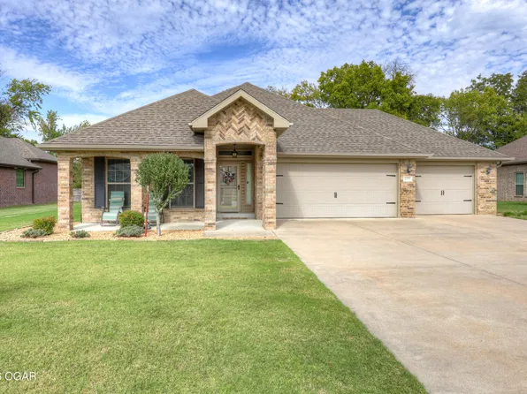 1777 Kent Dr, Webb City, MO 64870