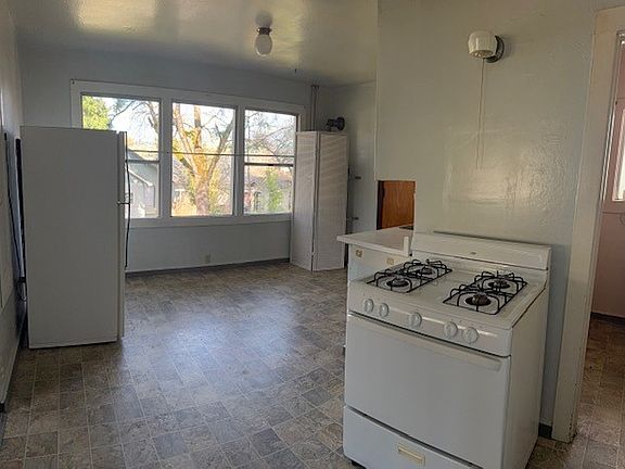 3rd image of 162 E Mendocino Ave