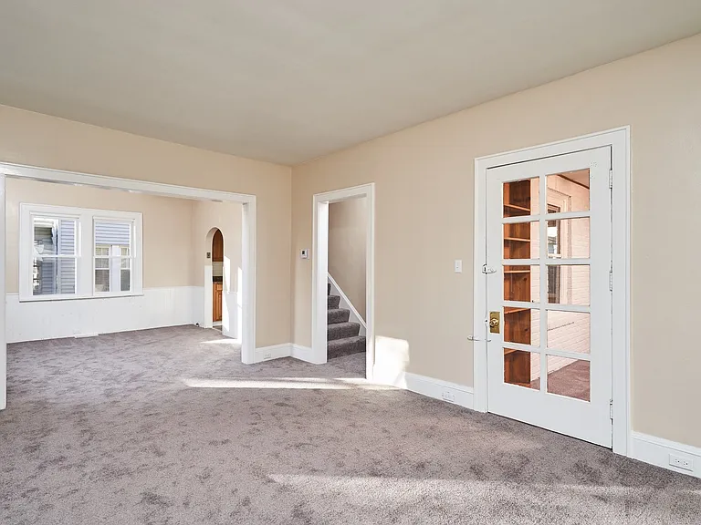 373 N Firestone Blvd — Photo 4