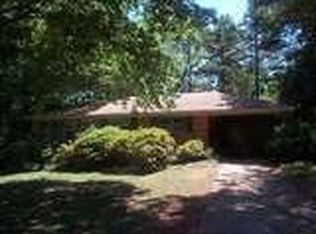 506 Woodland Hills Dr, Athens, GA 30606
