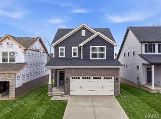 41 Pheasant Ring Dr, Saint Peters, MO 63376