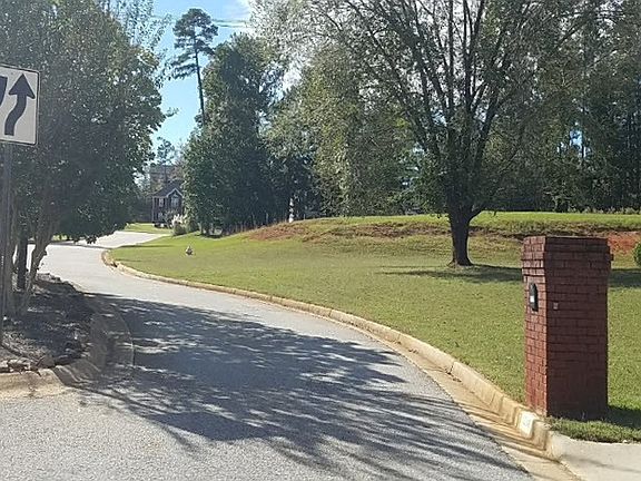 4th image of 1211 Falls Creek Ct