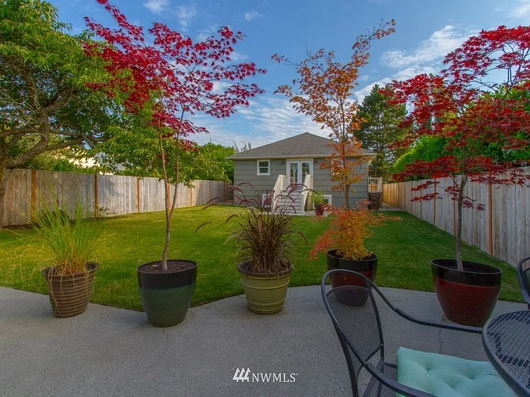 3909 N 12th St — Photo 13