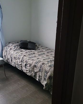 3rd image of 1121 Lakin Ave