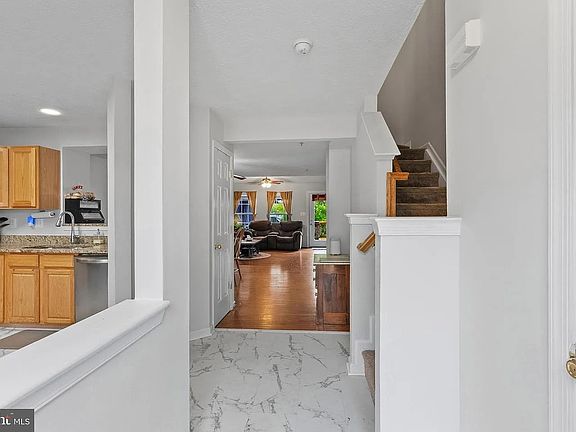 4th image of 651 Possum Trot Way