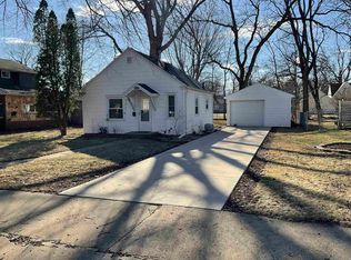 1931 Iowa St, Cedar Falls, IA 50613