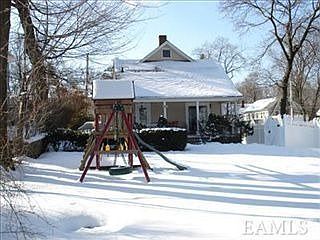 2nd image of 55 Lawton Ave